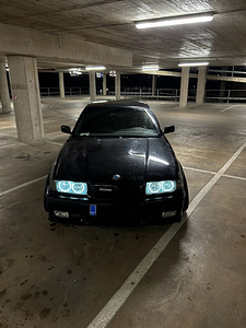 E36 купе (2 фото из 5)