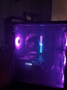 MSI Gaming pc (1 фото из 3)