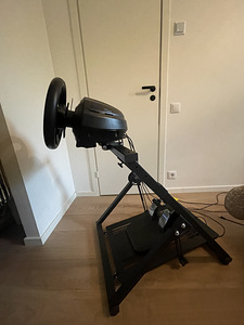 Thrustmaster T300 RS + nacon (1 foto / 4)