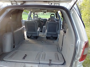 Chrysler Voyager Stown&Go (5 foto / 9)