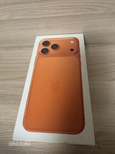 Apple iPhone 17 Pro Max 512GB Cosmic Orange