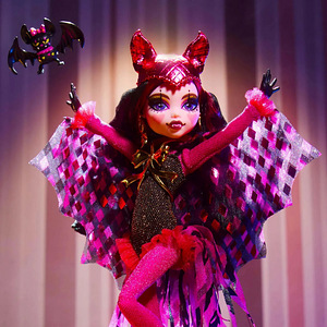 Monster High Freak Du Chic Draculaura Comic Con 2023 (5 foto / 9)