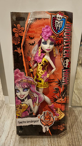 Monster high Spectra (5 фото из 5)