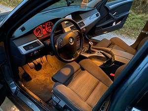 Varuosadeks FL BMW e61 525d 3.0 145kw manuaal (6 foto / 7)