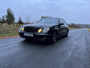 Продается MB W211 E270 130kw (1 фото из 6)
