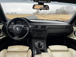 BMW 320D 120kw manuaal (6 foto / 6)