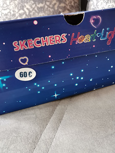 Skechers s. 35.Uus. (2 foto / 3)