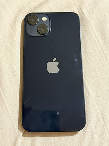 Продам iPhone 13, 128gb (2 фото из 4)