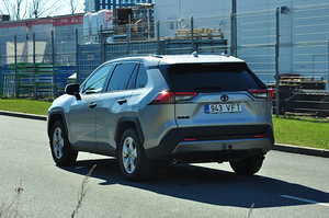 TOYOTA RAV4 2021 REGISTEERIMIS -JA AASTAMAKS MAKSTUD! (3 foto / 14)