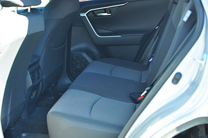 TOYOTA RAV4 2021 REGISTEERIMIS -JA AASTAMAKS MAKSTUD! (11 foto / 14)