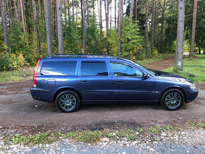 Volvo v70 2.4td 120kw 2002 мануал (4 фото из 10)