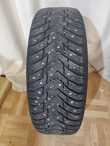 Nokian Hakkapeliitta 8 naastud, 175/65 R15 (2 foto / 7)