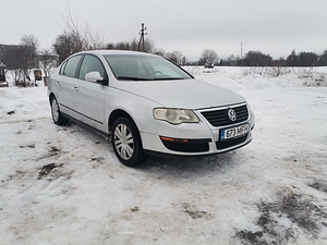 PASSAT 1.6 B. M. (3 foto / 13)