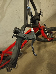 Велосипед BMX подростковый (3 фото из 10)