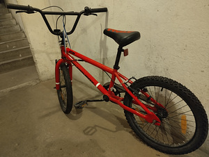 Велосипед BMX подростковый (10 фото из 10)