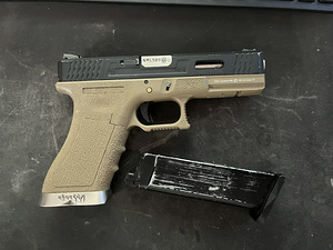 Airsoft Glock 17 (4 фото из 5)