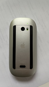 Мышь Apple Bluetooth Magic Mouse (1 поколение) (3 фото из 3)