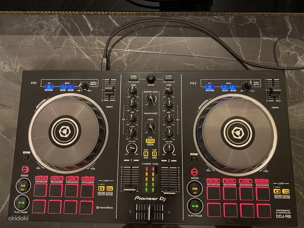 DJ kontroller Pioneer DDJ-RB