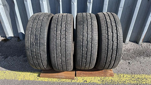 215/65R15 Toyo NanoEnergy VAN C (1 foto / 7)