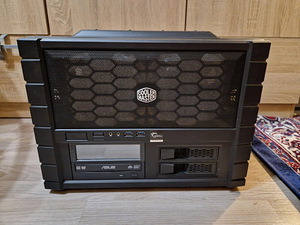 Gaming PC / Mänguri arvuti R7 2700x , Rx 5700 XT , 32gb DDR4 (1 foto / 9)