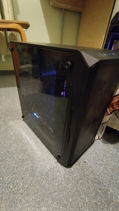 I3-9100F, GTX 970 4GB, 16GB DDR4, 256GB ssd (1 foto / 3)