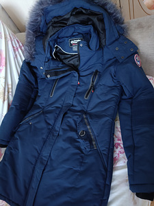 Куртка женская зимняя, размер S-M