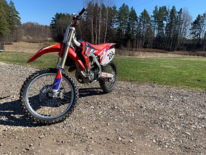 Honda CRF 450 (5 foto / 8)