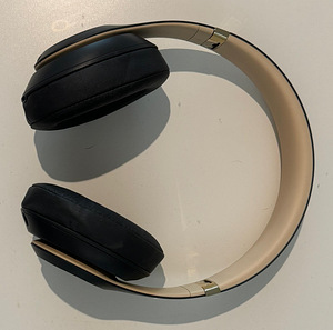 Beats by Dr. Dre Studio 3 Wireless наушники (5 фото из 7)