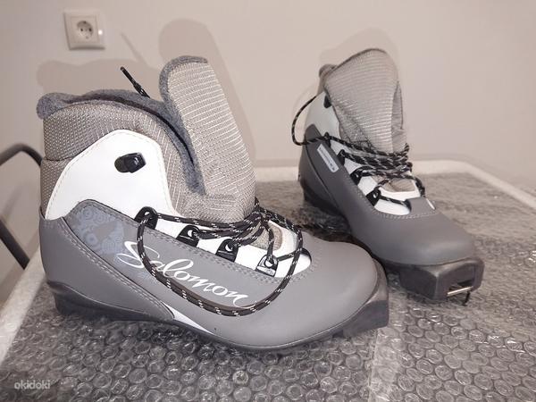 Подержанные лыжные ботинки (фото #1)