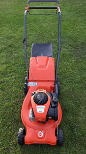 Muruniiduk Husqvarna LC 247s (3 foto / 4)
