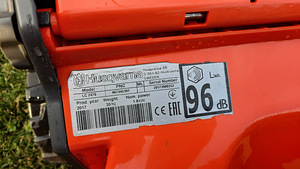 Muruniiduk Husqvarna LC 247s (4 foto / 4)