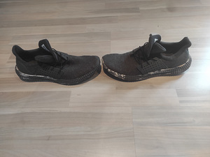 Кроссовки adidas 45 (3 фото из 5)