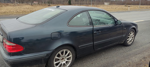 Mercedes CLK Sport 3,2 (4 foto / 7)