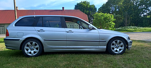 BMW E46 320i 110Kw 1999a. (5 foto / 11)