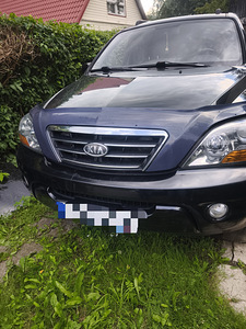 Kia Sorento varuosadena (1 foto / 10)