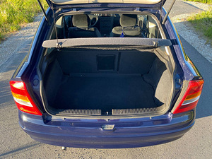 Opel Astra Coupe (5 foto / 10)