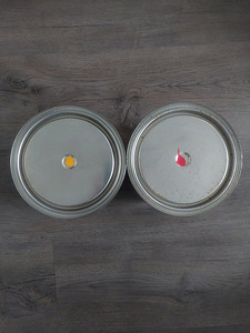 Värv metallile, 2,7 l. värv must, punane, sinine, valge. (5 foto / 8)