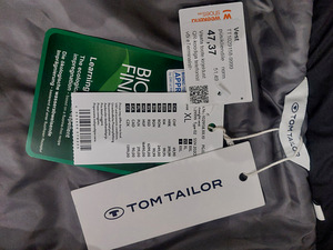 Tom Taylori vest (2 foto / 3)