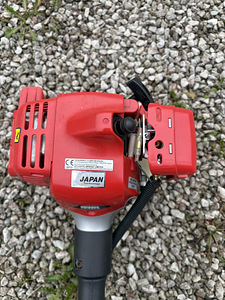 Bensiintrimmer shindaiwa (1 foto / 5)