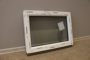 Mitteavatav plastic (PVC) aken, laiusega 700 mm (1 foto / 10)