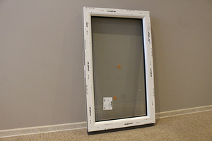 Mitteavatav plastic (PVC) aken, laiusega 500 mm (6 foto / 9)
