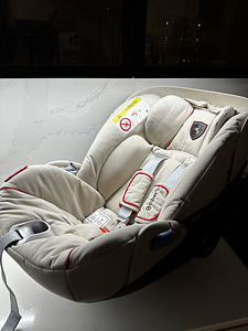 Cybex Cloud Z Ferrari (2 foto / 3)