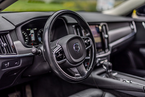 Продается Volvo V90 (7 фото из 15)
