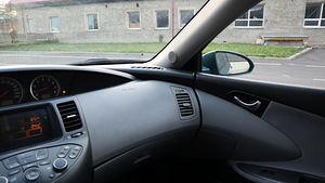 Nissan Primera 1.8 Visia SportDeck 5d A (9 foto / 11)