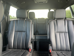 Хороший автомобиль для продажи (9 фото из 10)