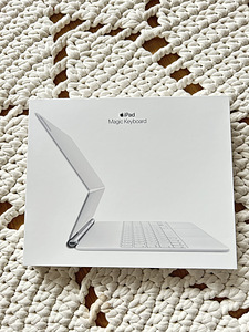 Apple Magic Keyboard, iPad Pro 12,9'' (3.-5. gen), INT (2 foto / 3)