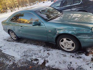 Mercedes Benz clk 320 (4 foto / 4)