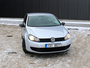 Volkswagen Golf 6 1.4 90Kw (2 foto / 10)