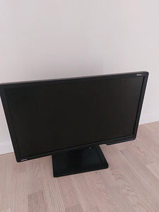Монитор BENQ XL2411 144hz 1ms (1 foto / 2)