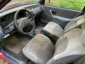 Ford Escort 1.6 65kw (5 фото из 7)